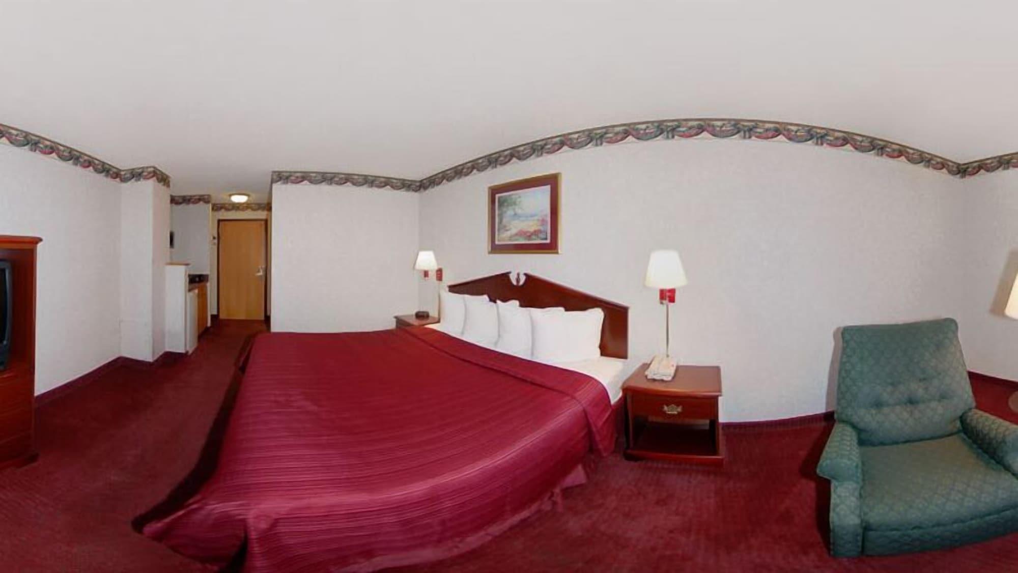 Quality Inn & Suites Columbus Esterno foto