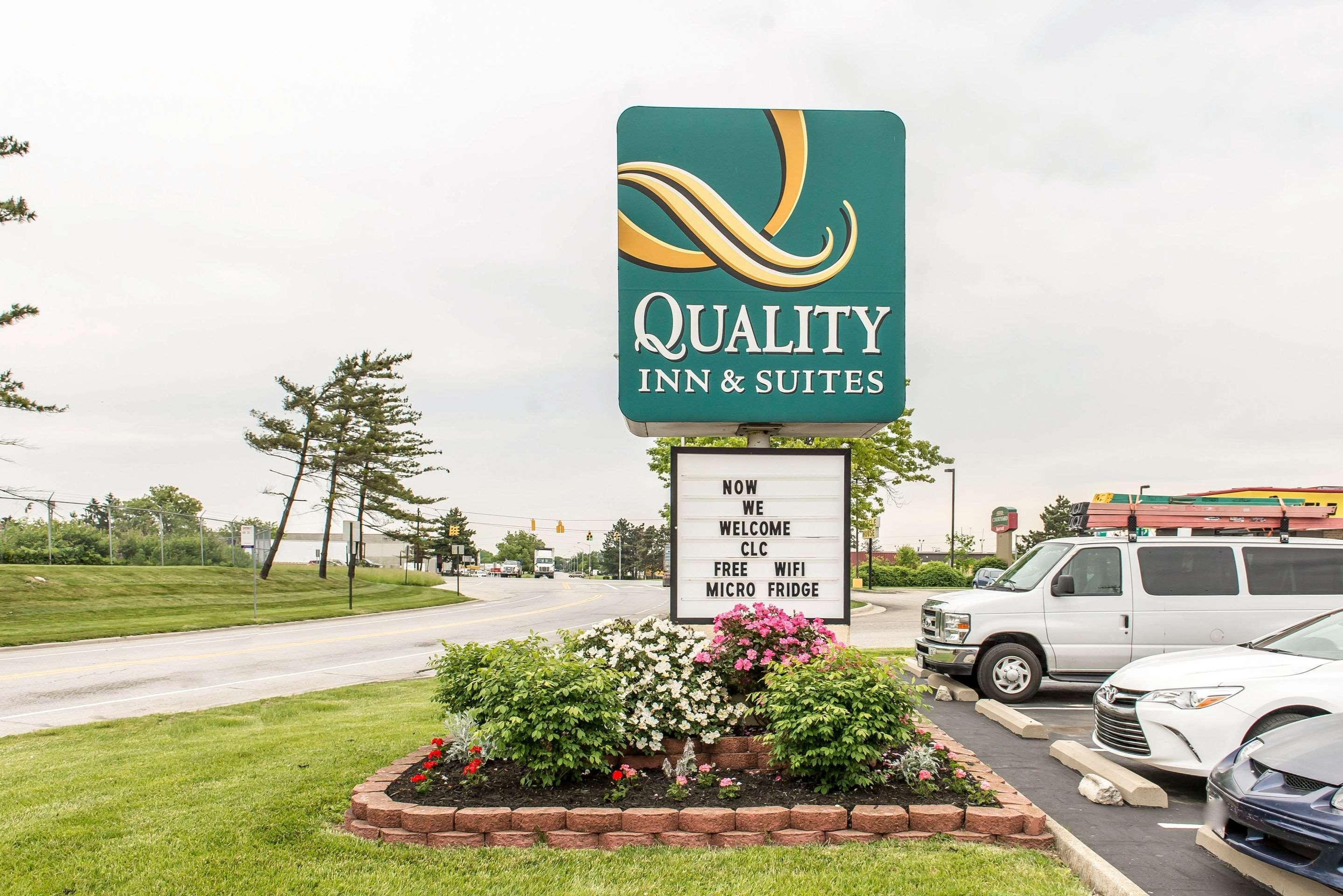 Quality Inn & Suites Columbus Esterno foto