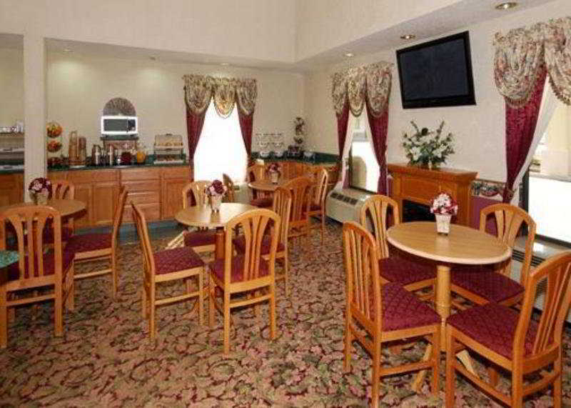 Quality Inn & Suites Columbus Ristorante foto